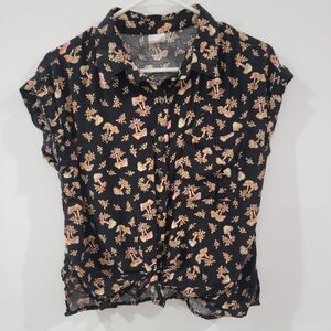 No Boundaries Womens Top Size Large Button Up Mushrooms Floral Cottagecore Fairy